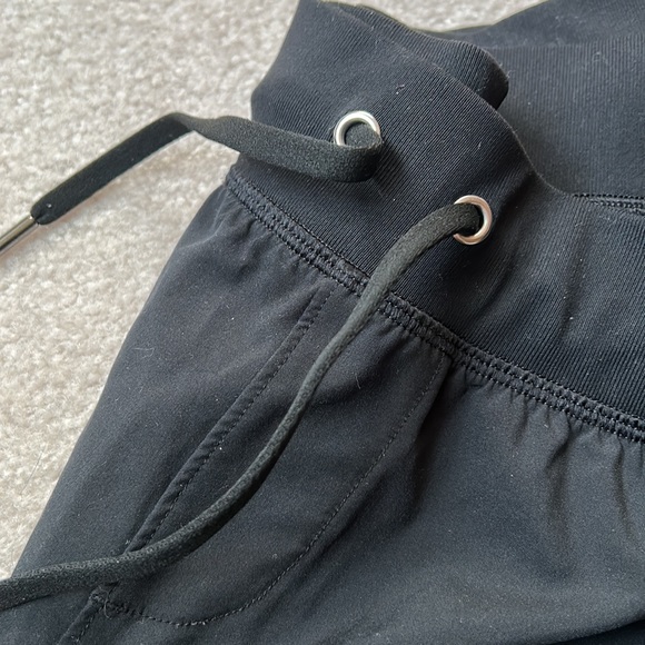 CRZ Yoga lightweight joggers with drawstring, size XL. - Picture 5 of 7